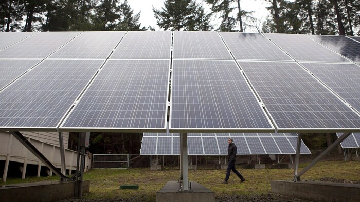 panneaux-solaires-ecoles-1 Les avantages des panneaux solaires photovoltaïques pour les écoles