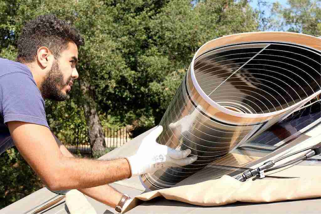 panneaux-solaires-flexibles-4 panneaux solaires souples