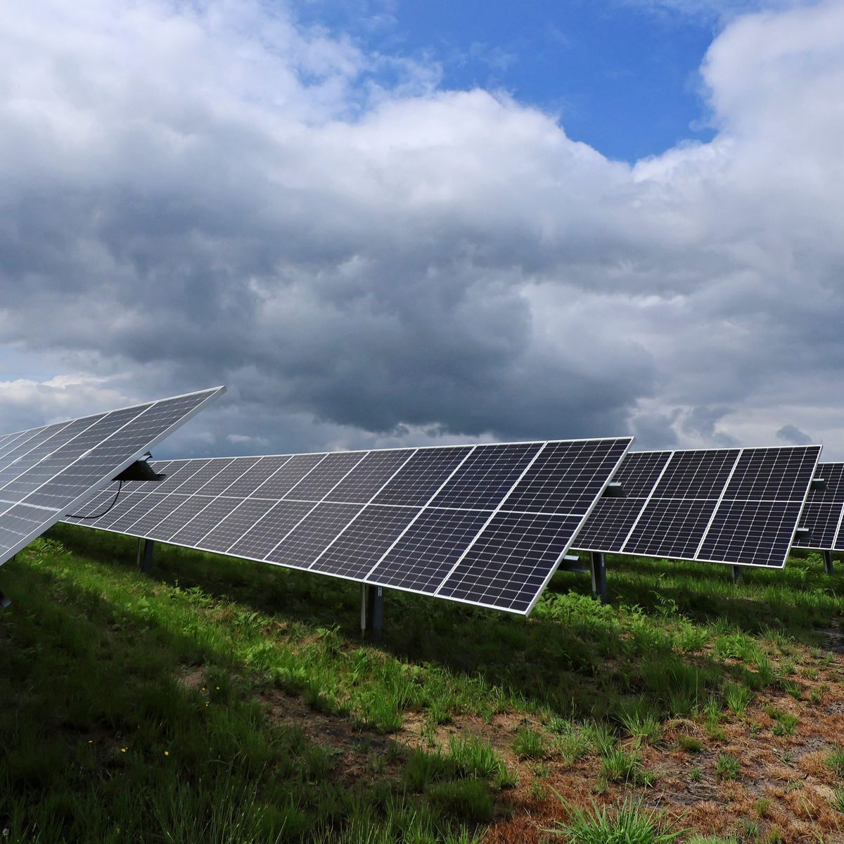 panneaux-solaires-francais Pourquoi choisir des panneaux solaires français pour votre énergie durable ?