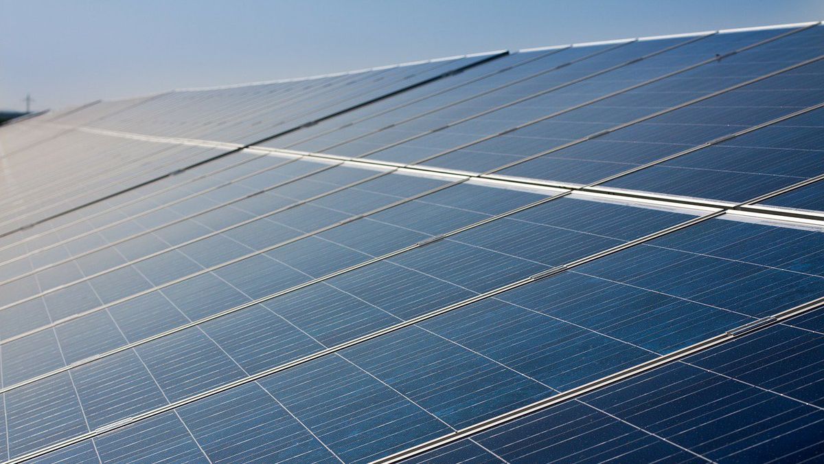 panneaux-solaires-perovskite-2025-2 Achat de panneaux solaires photovoltaïques à pérovskite : les tendances de 2025
