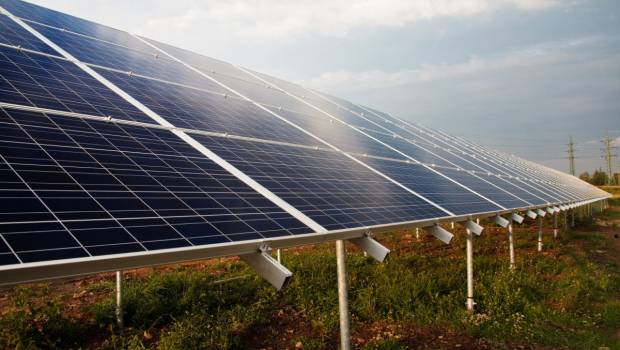 panneaux-solaires-perovskite-2025 Achat de panneaux solaires photovoltaïques à pérovskite : les tendances de 2025