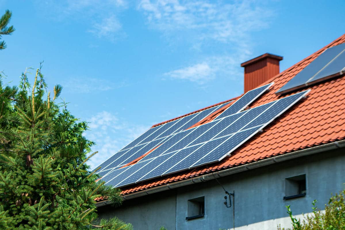 panneaux-solaires-photovoltaiques-36 Comprendre le fonctionnement des panneaux solaires photovoltaïques à travers une image explicative