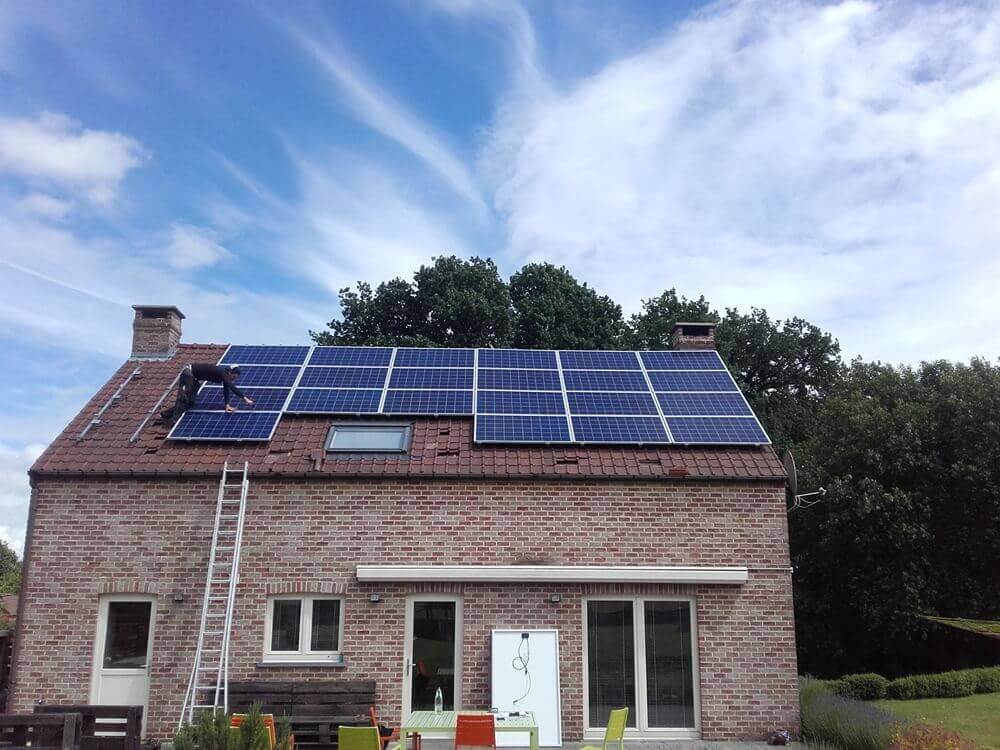 panneaux-solaires-rentables-56 La puissance des panneaux solaires photovoltaïques : un investissement rentable