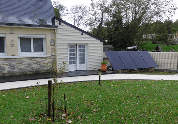 panneaux-solaires-sur-prise-2 panneaux solaire a brancher sur une prise