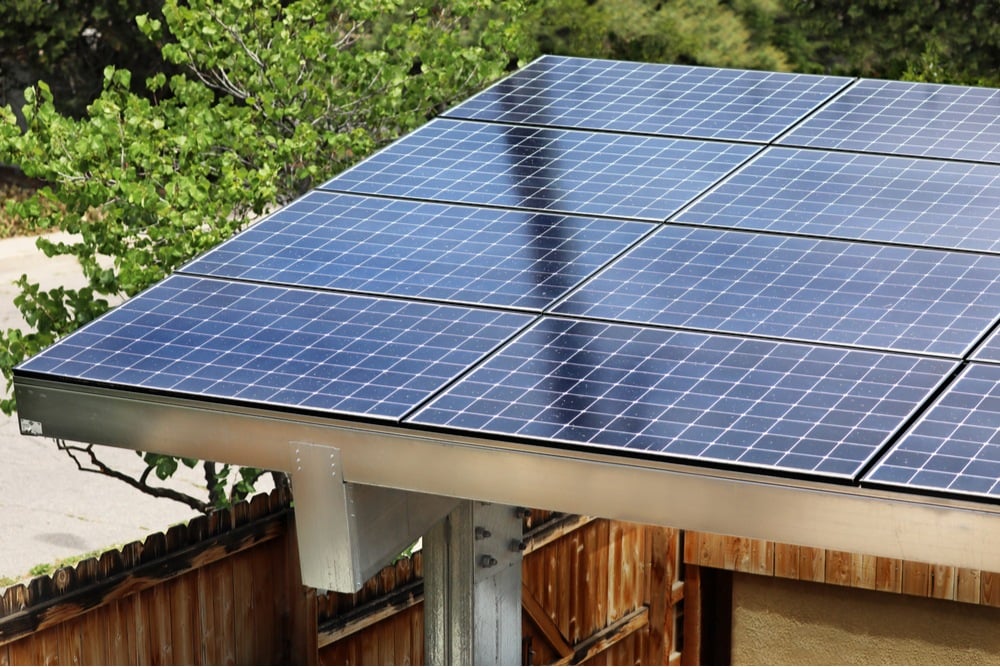 panneaux-solaires-transparents-veranda-1 Découvrez les avantages des panneaux solaires transparents pour votre véranda