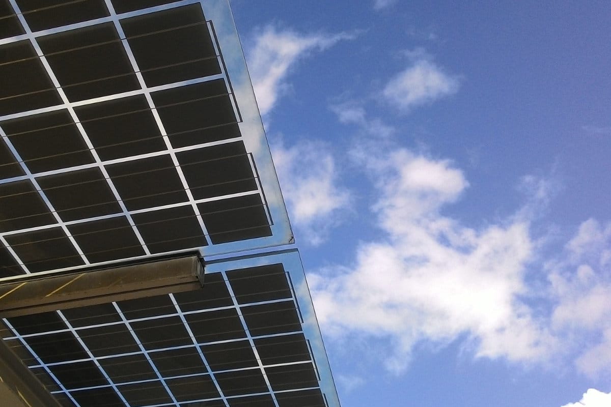 panneaux-solaires-transparents-veranda Découvrez les avantages des panneaux solaires transparents pour votre véranda