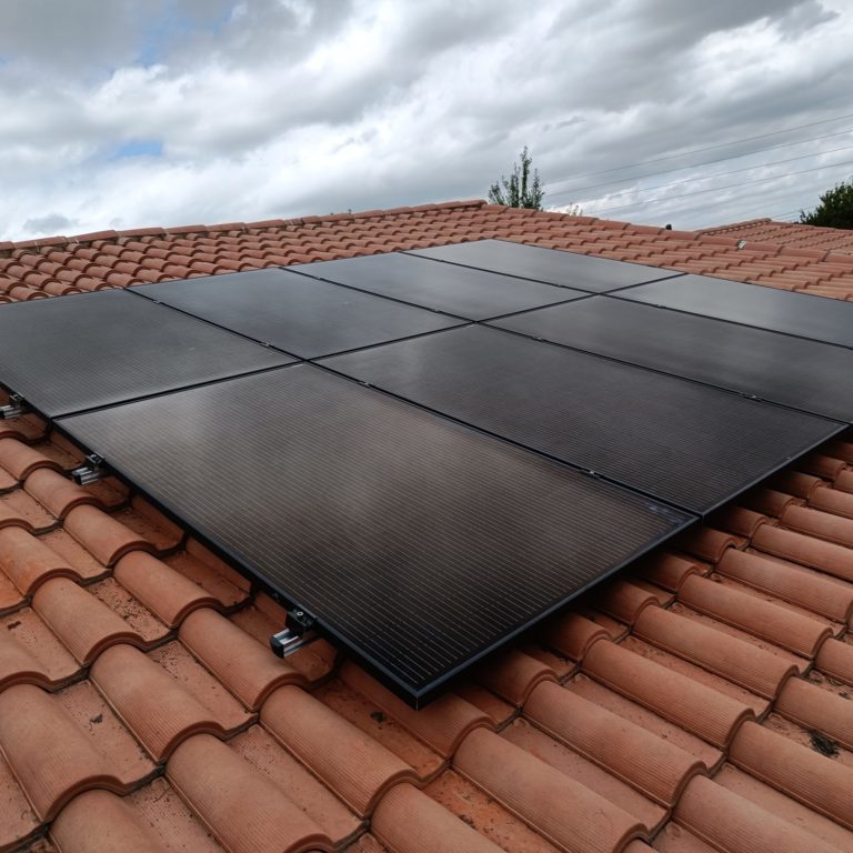 photovoltaique-3-kwc-rentable-3 L'installation photovoltaïque 3 kWc : un investissement rentable pour votre avenir énergétique