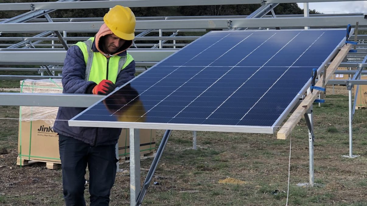 photovoltaique-economique-1 Le photovoltaïque solaire : une solution économique et durable pour votre entreprise