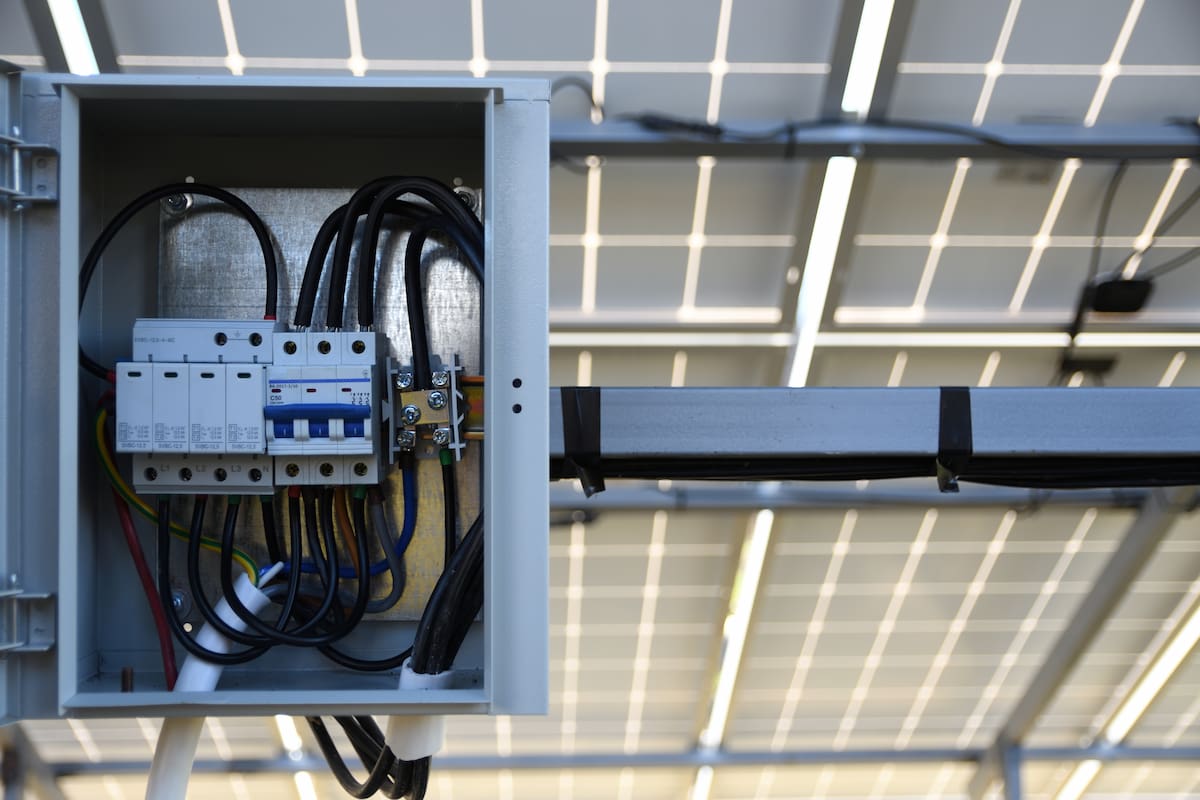 découvrez nos solutions de raccordement photovoltaïque pour maximiser l'efficacité de votre installation solaire. profitez d'une énergie renouvelable pour réduire vos factures et contribuer à la protection de l'environnement.