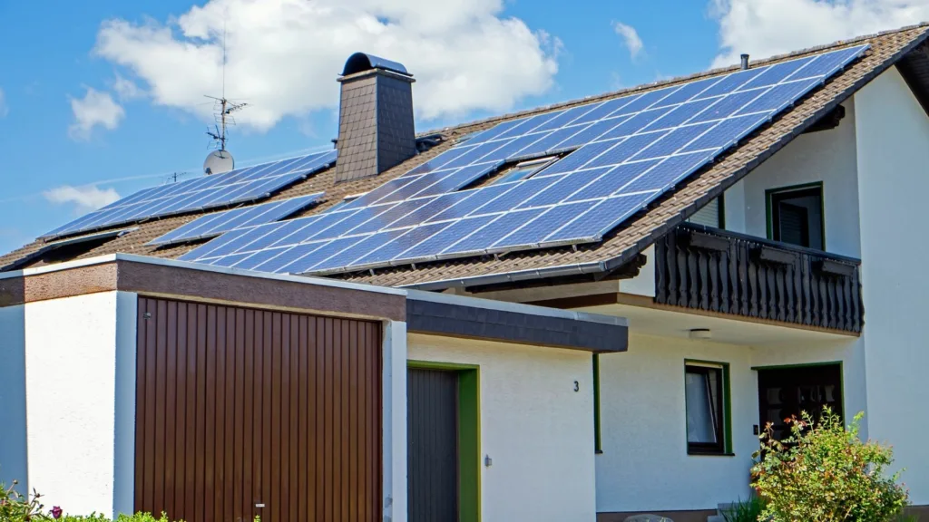 rendement-m2-panneau-solaire panneau solaire rendement m2