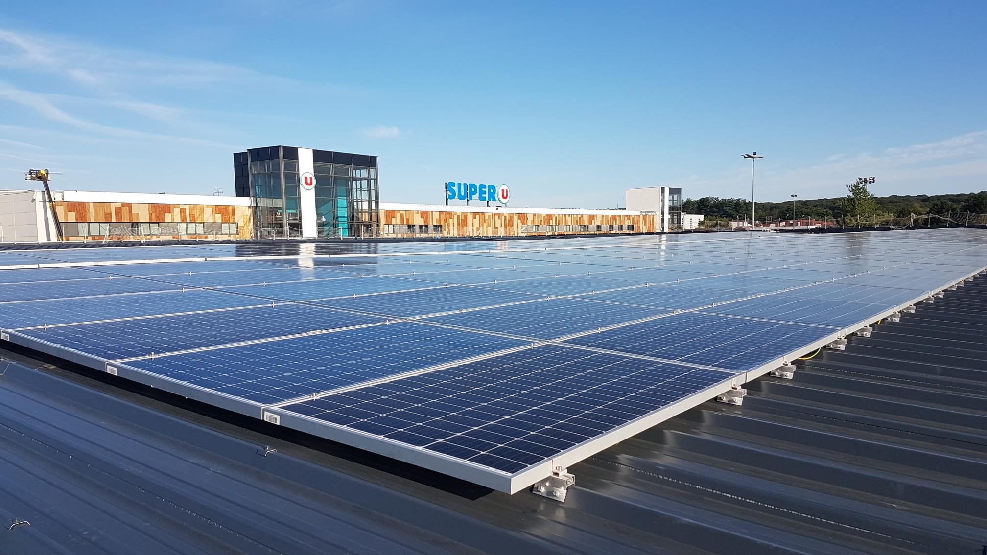 toit-photovoltaique-ikea-2 Transformez votre toit avec les panneaux photovoltaïques Ikea