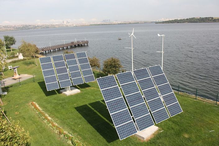tracker-solaire-photovoltaique-3 Tout savoir sur le tracker solaire pour panneaux photovoltaïques
