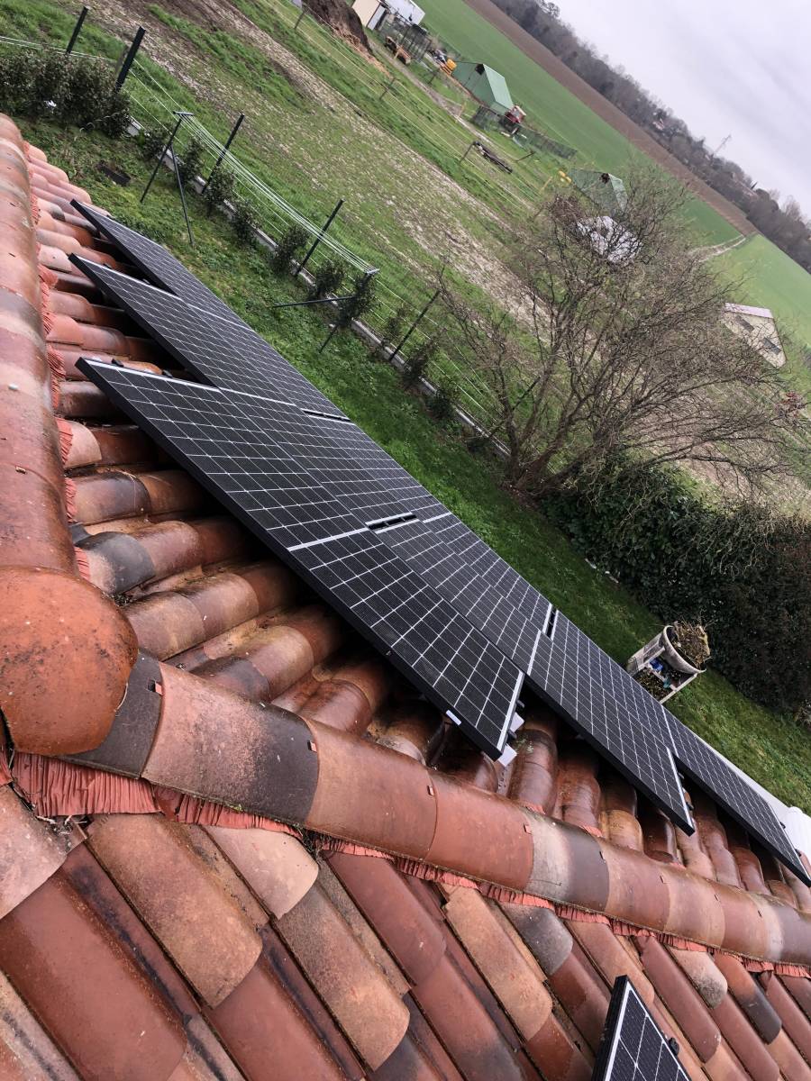 vente-panneaux-solaires-6 Boostez votre entreprise grâce à la vente de panneaux solaires