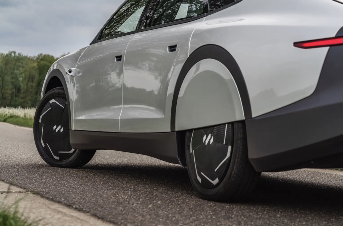 découvrez la révolution des véhicules écologiques avec notre guide sur les voitures solaires. apprenez comment elles fonctionnent, leurs avantages pour l'environnement et leur impact sur l'avenir de la mobilité durable.