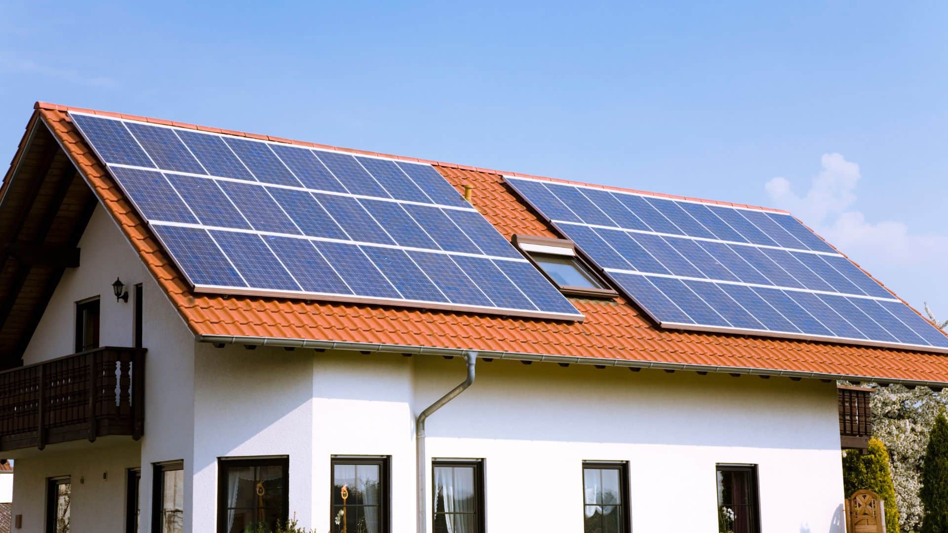 découvrez les avantages des panneaux solaires pour réduire votre facture d'électricité et contribuer à la protection de l'environnement. optimisez votre énergie verte et investissez dans un avenir durable avec nos solutions solaires innovantes.