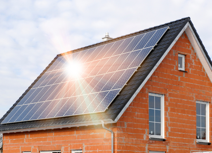 découvrez comment les panneaux solaires peuvent optimiser votre consommation d'énergie. apprenez les avantages de l'énergie solaire pour réduire vos factures et adopter un mode de vie plus durable.