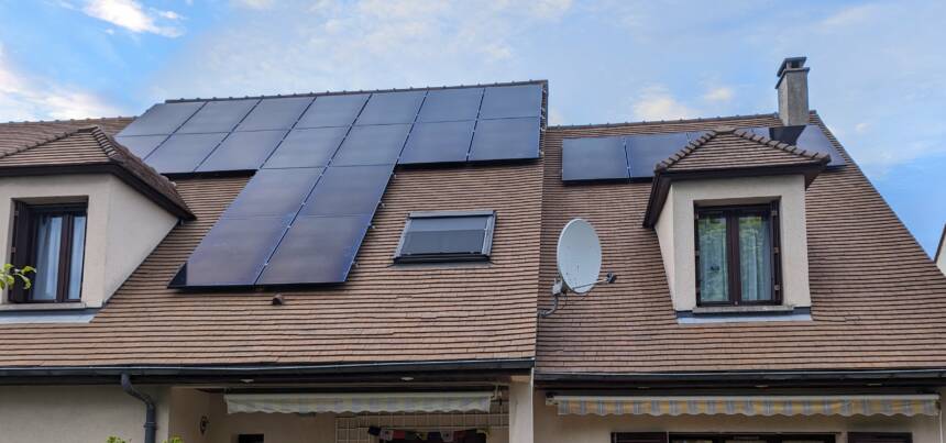 découvrez comment les panneaux solaires convertissent la lumière du soleil en électricité grâce aux électrons. apprenez les principes de la photovoltaïque et l'impact des énergies renouvelables sur notre avenir.
