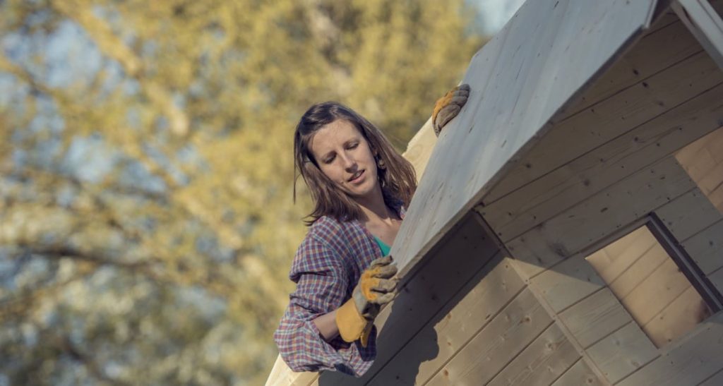 découvrez notre guide complet sur les panneaux solaires pour cabanes, incluant des conseils sur le choix, l'installation et l'entretien. maximisez l'autonomie énergétique de votre refuge en pleine nature grâce à des solutions solaires adaptées.
