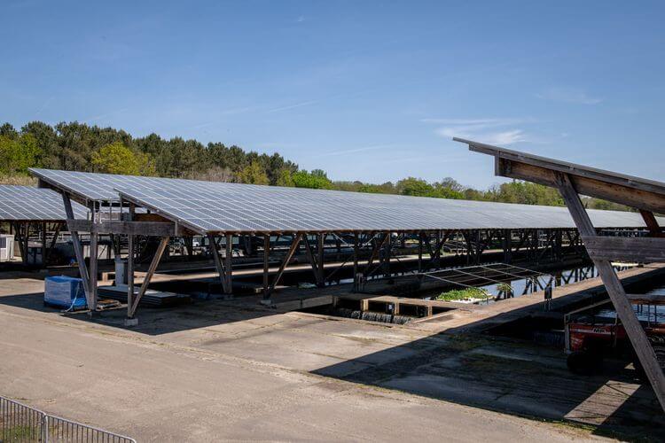 découvrez notre guide complet sur les panneaux solaires à pau. informez-vous sur les avantages, l'installation et les aides financières disponibles pour optimiser votre transition énergétique.