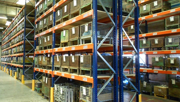 découvrez notre entrepôt éco-responsable, conçu pour minimiser l'impact environnemental tout en optimisant la logistique. notre engagement envers la durabilité et les pratiques vertes vous assure une gestion efficace et respectueuse de vos stocks.