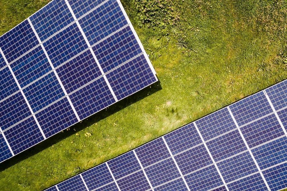 découvrez les inconvénients des panneaux solaires : coûts d'installation, dépendance au soleil, impact environnemental et entretien. informez-vous avant de faire le choix d'une énergie renouvelable.