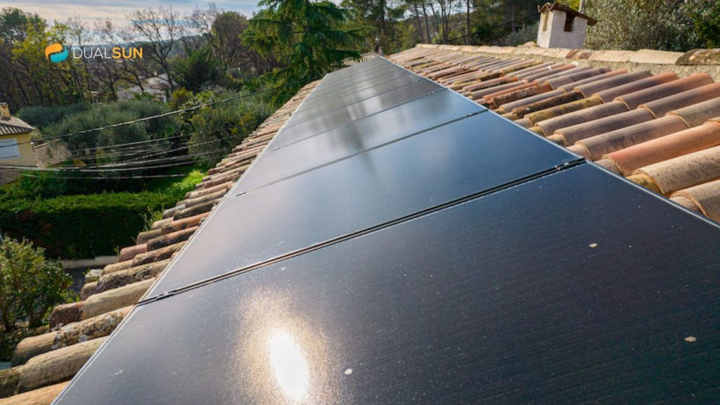 découvrez comment la température influence le rendement des panneaux solaires. apprenez à optimiser votre installation pour maximiser la production d'énergie même par temps chaud.