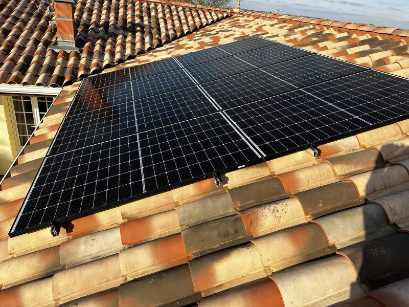 découvrez les meilleurs panneaux solaires à toulouse pour profiter d'une énergie renouvelable et réduire vos factures d'électricité. explorez nos solutions adaptées, nos offres compétitives, et participez à la transition énergétique locale tout en augmentant la valeur de votre habitat.