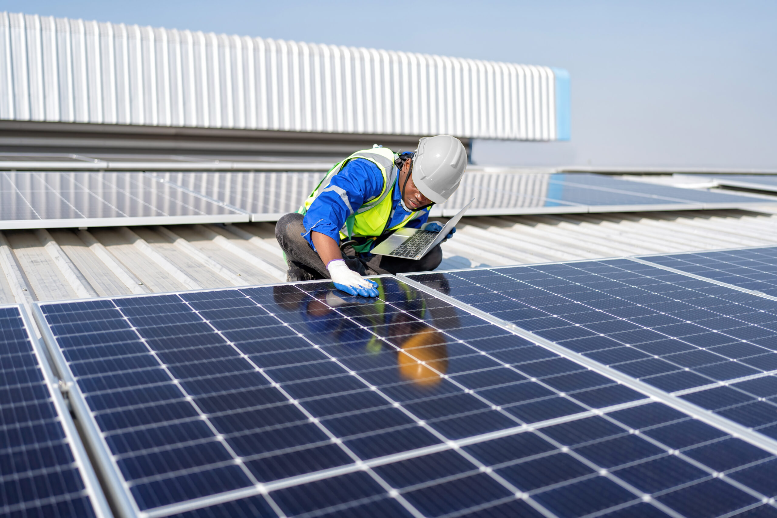 découvrez les avantages des panneaux solaires photovoltaïques pour produire une énergie renouvelable et durable. économisez sur vos factures d'électricité tout en contribuant à la protection de l'environnement grâce à cette technologie innovante.