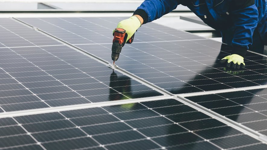 découvrez les meilleures options de panneaux solaires à tarbes pour une énergie renouvelable et économique. profitez de conseils d'experts, d'installations de qualité et d'informations sur les aides disponibles pour optimiser votre projet solaire dans les hautes-pyrénées.