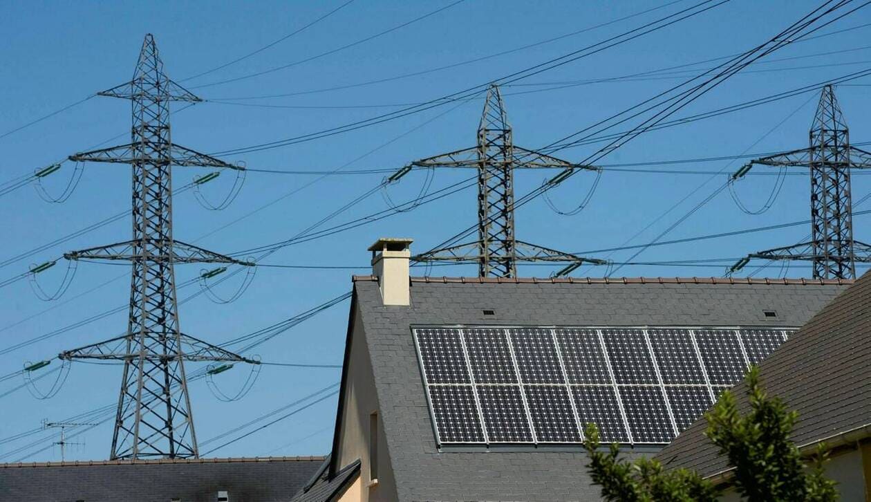 découvrez notre assurance habitation photovoltaïque, spécialement conçue pour protéger votre installation solaire tout en garantissant la sécurité de votre domicile. profitez d'une couverture complète contre les dommages et les risques liés à l'énergie solaire, tout en bénéficiant de conseils d'experts pour optimiser votre investissement durable.