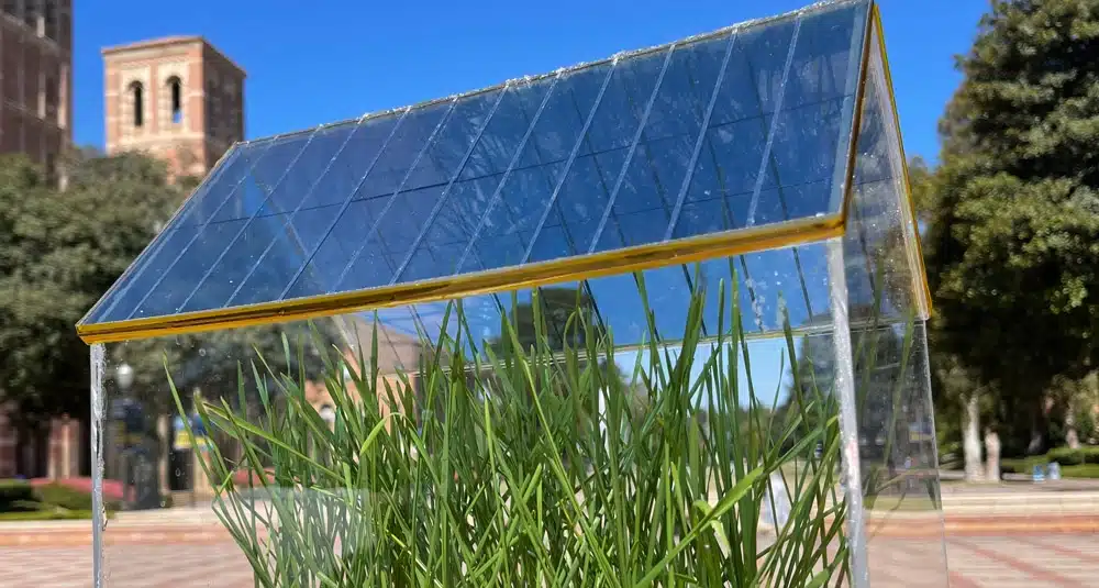 avantages-panneaux-solaires-transparents-1 Découvrez les avantages des panneaux solaires photovoltaïques à fond transparent