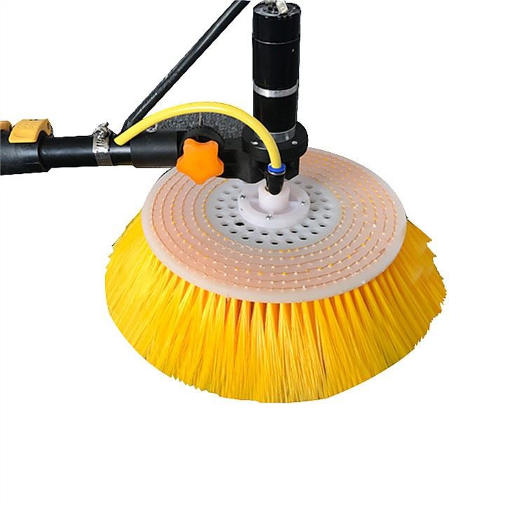 brosse-panneaux-solaires-7 brosse nettoyage panneau solaire