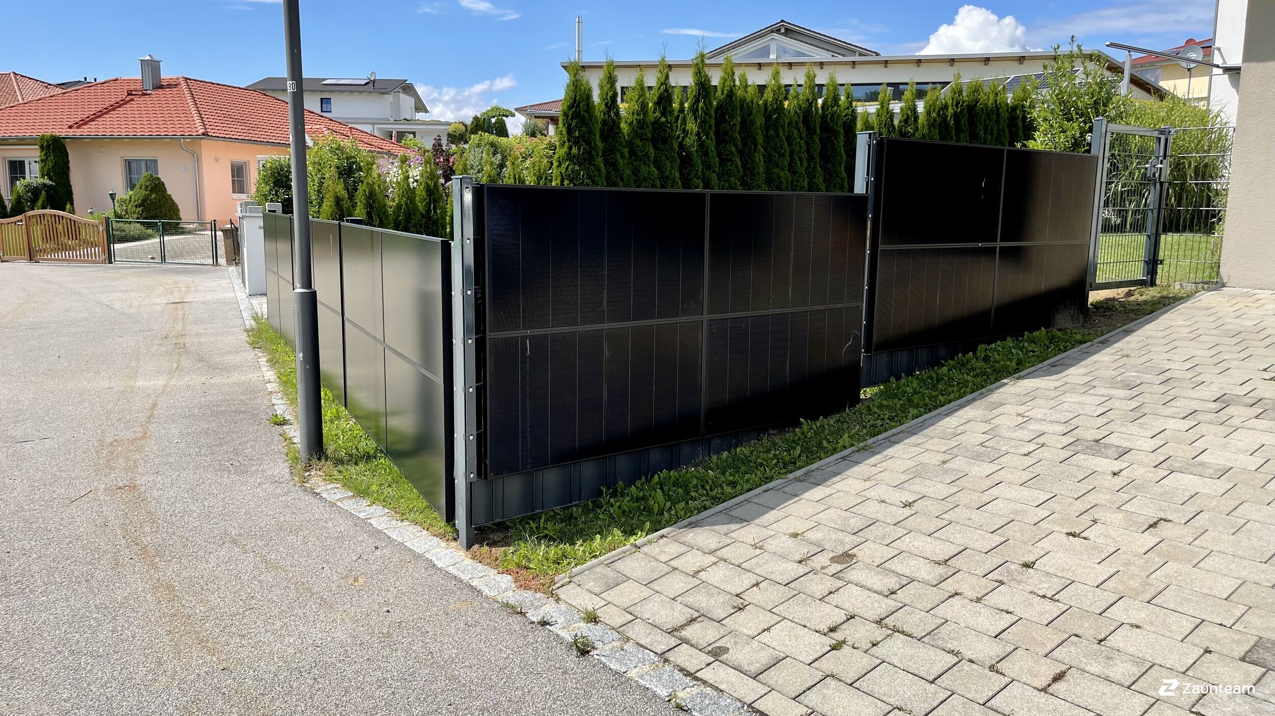 cloture-solaire-7 clôture avec panneau solaire