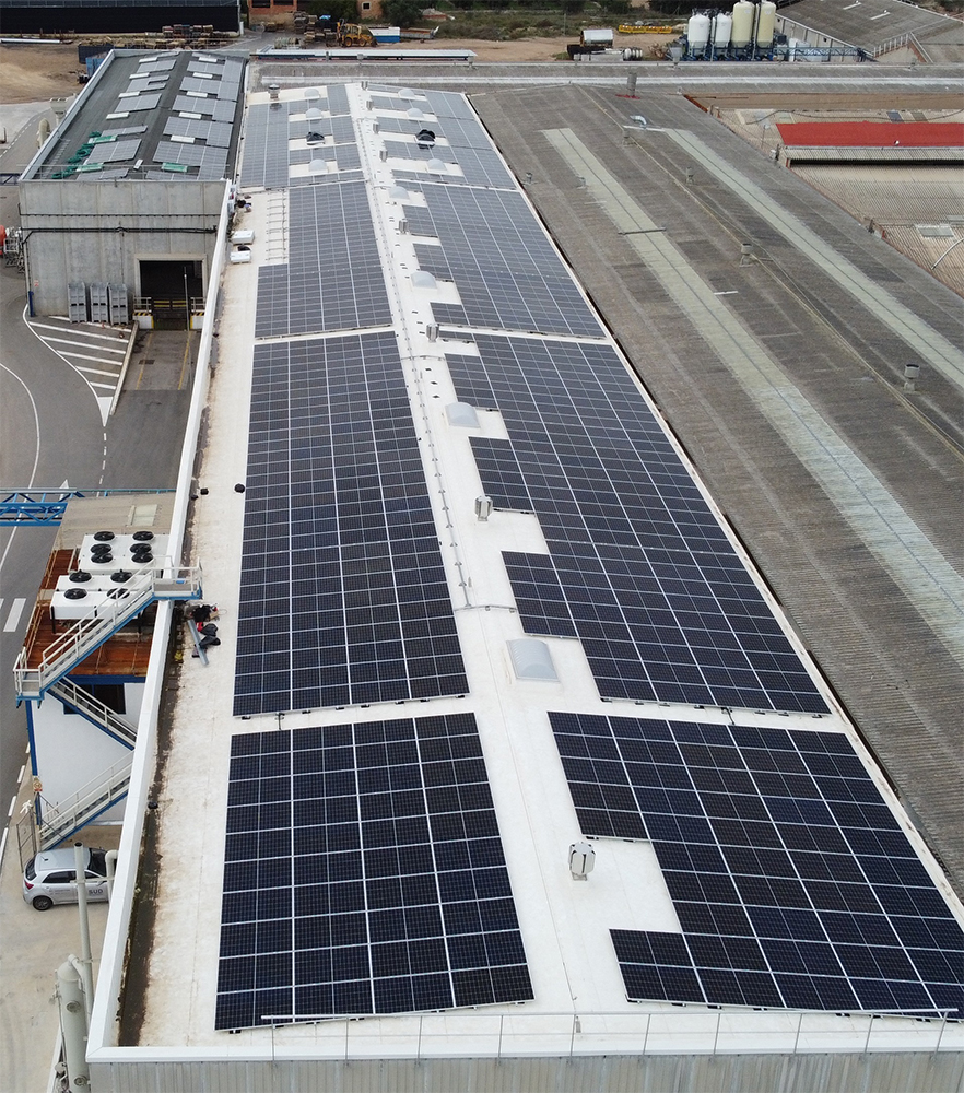 découvrez les enjeux et les étapes du démantèlement photovoltaïque, une étape cruciale pour garantir la durabilité des installations solaires. apprenez comment recycler efficacement les panneaux, respecter les normes environnementales et assurer une transition énergétique responsable.