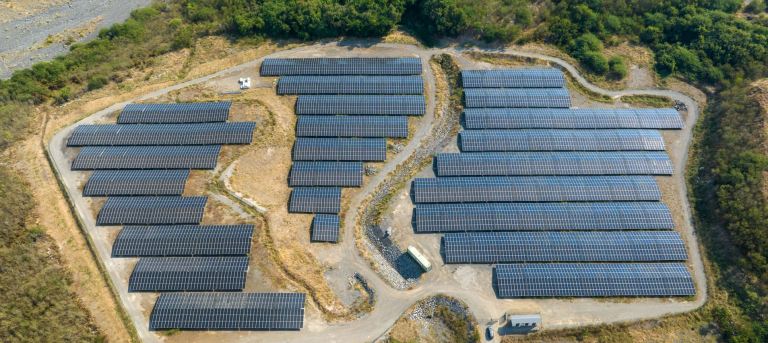 découvrez nos services d'installation de panneaux solaires avec edf. profitez d'énergies renouvelables pour réduire votre facture d'électricité tout en contribuant à la protection de l'environnement. obtenez un devis personnalisé et faites le choix de la durabilité.