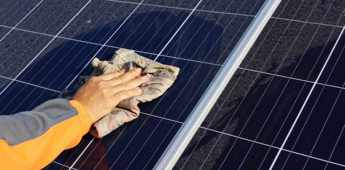 entretien-panneaux-solaires-17 entretien des panneaux solaires