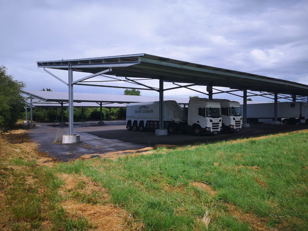 garage-solaire-gratuit garage gratuit panneau solaire