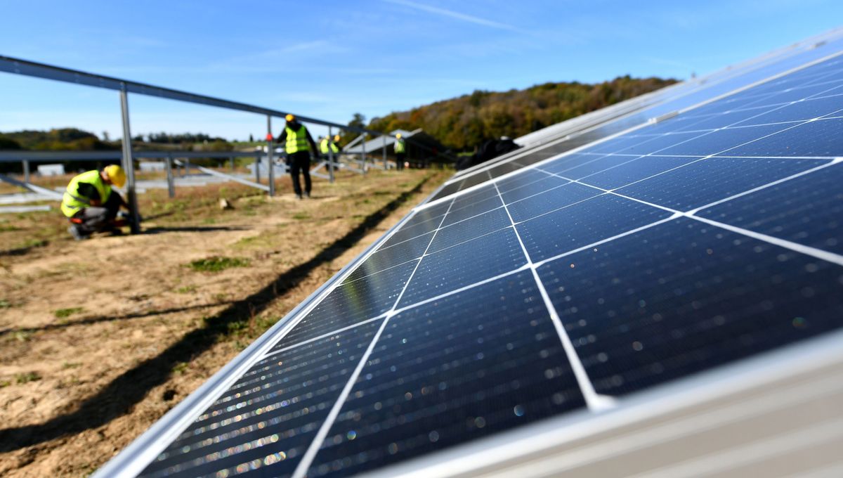 découvrez les causes et les conséquences des incendies photovoltaïques, ainsi que les mesures de prévention essentielles pour garantir la sécurité de vos installations solaires. informez-vous pour protéger votre investissement et votre environnement.
