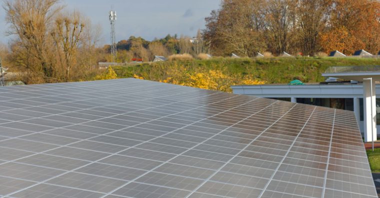 découvrez les meilleures solutions de panneaux solaires à bordeaux pour optimiser votre consommation d'énergie et réduire vos factures. profitez d'une expertise locale, d'installations de qualité et d'un accompagnement personnalisé pour vos projets d'énergie renouvelable.