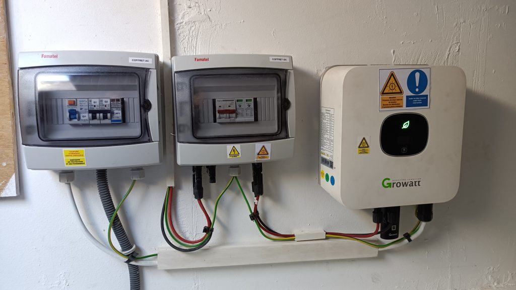 installation-panneau-solaire-diy Comment installer vous-même votre panneau solaire photovoltaïque pour moins de 300 euros