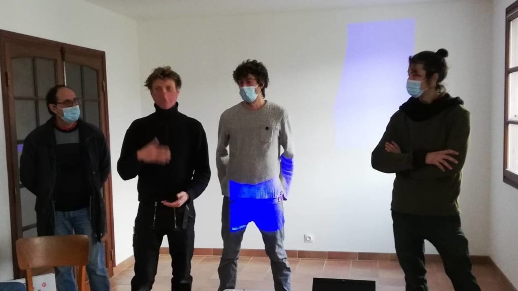 découvrez dupont solaire, votre expert en solutions d'énergie solaire. profitez de l'énergie renouvelable pour réduire vos factures et protéger l'environnement grâce à nos installations photovoltaïques efficaces et durables.