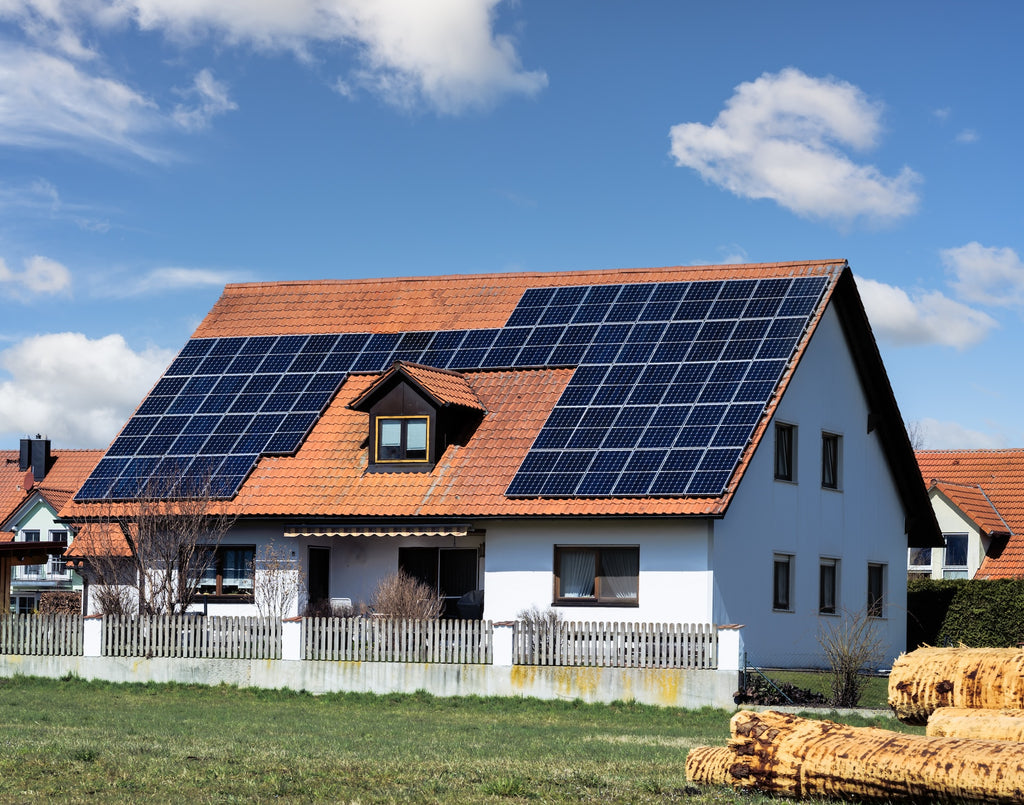 découvrez notre panneau solaire de 9 kw, une solution énergétique puissante et efficace pour réduire vos factures d'électricité tout en respectant l'environnement. idéal pour les maisons et les entreprises, ce panneau vous offre des performances optimales et une installation facile.