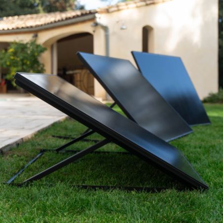 découvrez notre panneau solaire 250w, idéal pour optimiser votre production d'énergie renouvelable. compact et performant, il s'adapte parfaitement à vos besoins énergétiques tout en réduisant votre empreinte carbone.