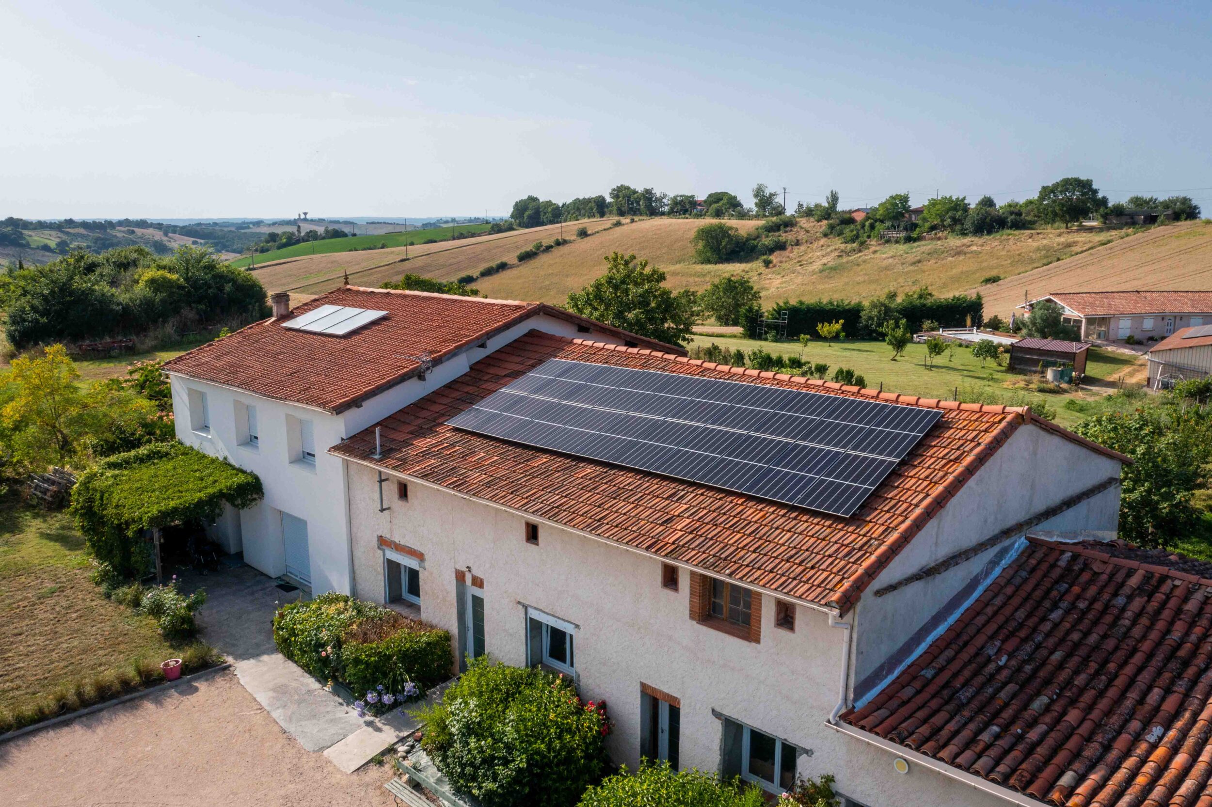 découvrez les prix des panneaux solaires de 6 kw et faites le choix éclairé pour votre installation photovoltaïque. comparez les offres et bénéficiez d'économies d'énergie tout en respectant l'environnement.