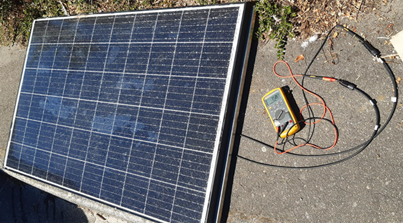 panneau-solaire-casse panneau solaire endommagé