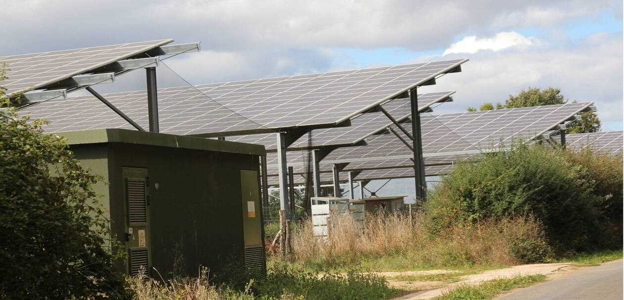 panneau-solaire-geant-2 le plus grand panneau solaire du monde