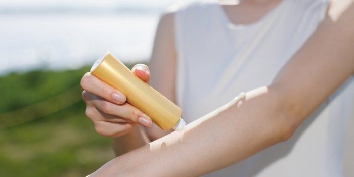 explorez les avantages du solaire organique, une technologie innovante qui utilise des matériaux organiques pour capter l'énergie du soleil. découvrez comment cette solution durable révolutionne la production d'électricité et contribue à un avenir énergétique plus vert.