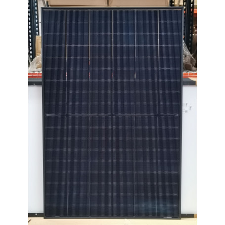 panneau-solaire-semi-transparent-1 Panneau solaire photovoltaïque semi-transparent : une révolution énergétique pour vos espaces