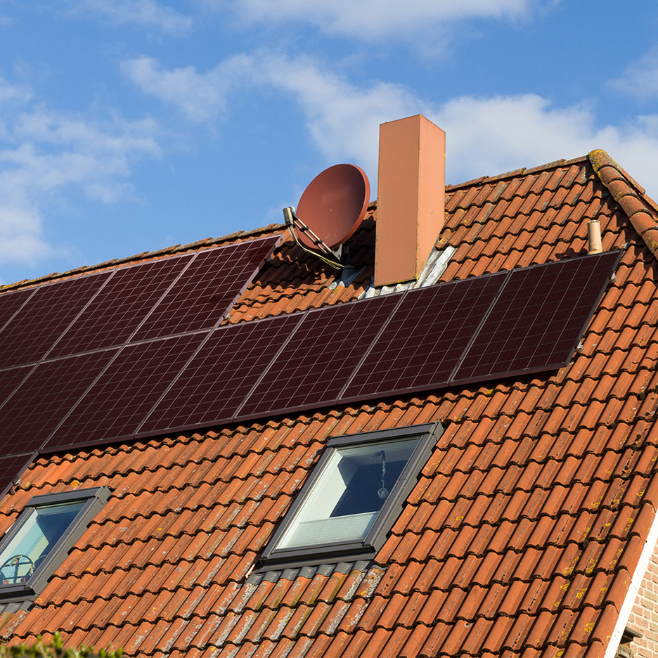 découvrez le panneau soluxtec, une solution innovante pour maximiser l'efficacité énergétique de votre habitat. optez pour une énergie durable et réduisez vos factures électriques avec ce système performant et écologique.