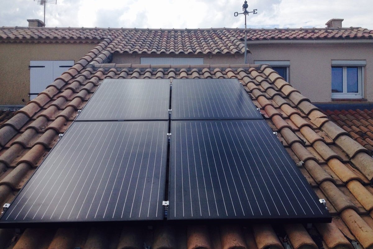 découvrez les panneaux hybrides, une solution innovante alliant efficacité énergétique et durabilité. transformez votre espace avec ces systèmes polyvalents, adaptés aux besoins modernes en matière d'énergie propre. maximisez votre rendement et réduisez votre empreinte carbone.